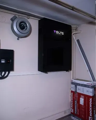 Накопитель в деревне Порошкино, Ленинградская область. Кейсы Volts - фото 3