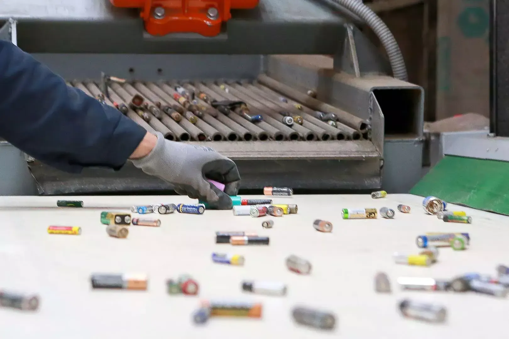 Что происходит с батарейками при утилизации - фото 3